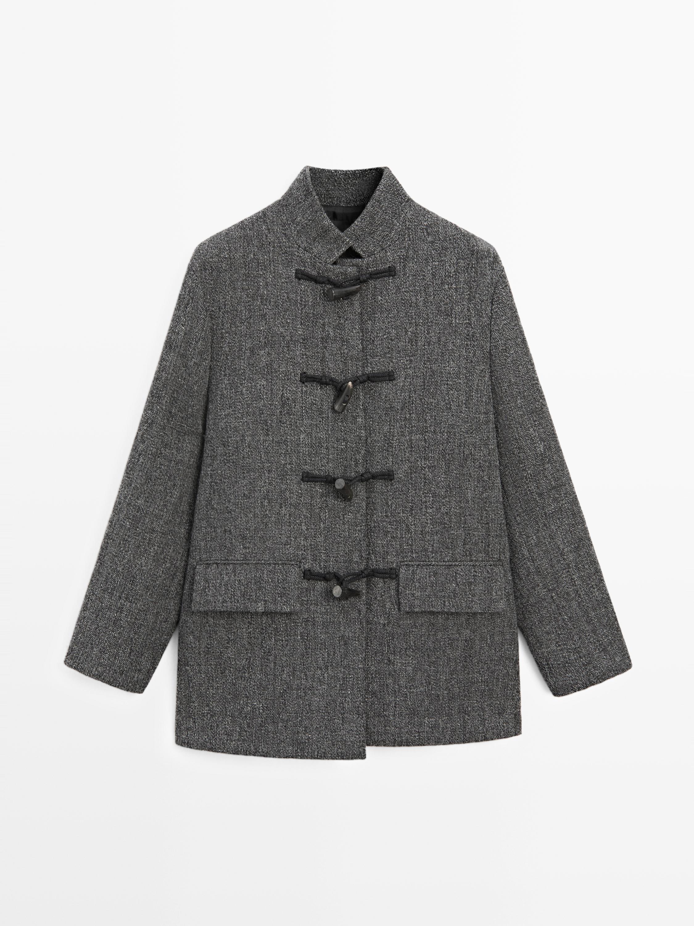 Manteau mi-long à boutons corne